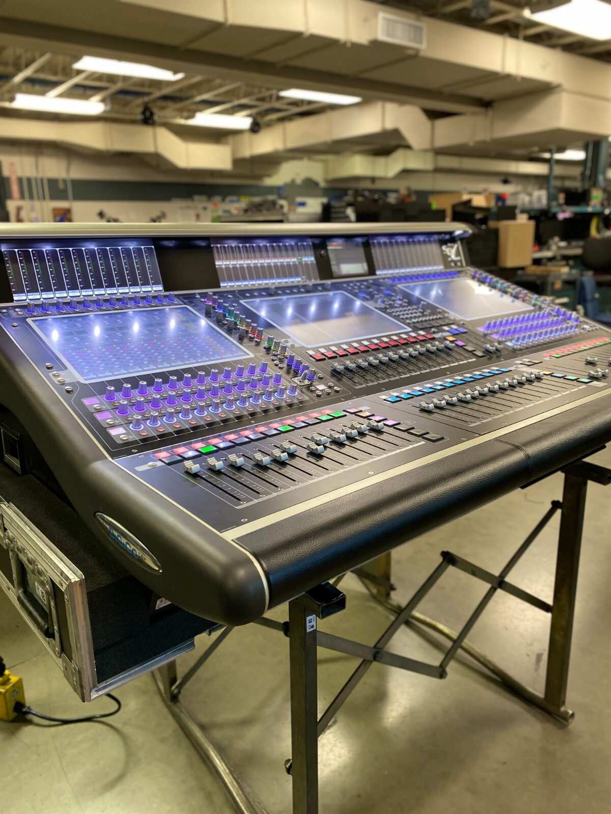 DiGiCo Quantum 7, Q7 Console Package with Fiber