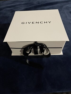 GIVENCHY PARFUMS GIFT BOX W/SATIN PILLOW/BLACK TIE RIBBON BRAND NEW 2012 EDITION