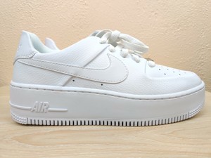 Nike Air Force 1 Sage Low Womenâs Triple White Size 7.5 AR5339-100 | eBay