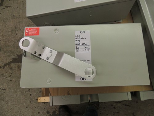 BOS14354 SIEMENS I.T.E. BD SWITCH PLUG, RECON 200 AMP, 600V