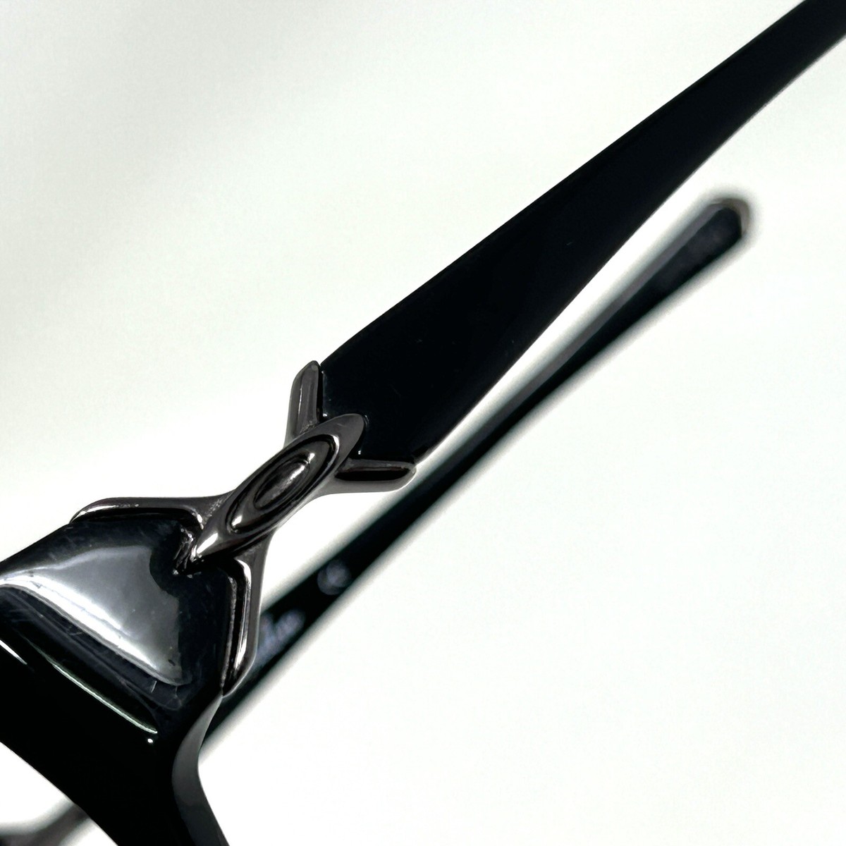 Oakley Abandon Sunglasses Frame Only No Lenses Polished  display picture 1