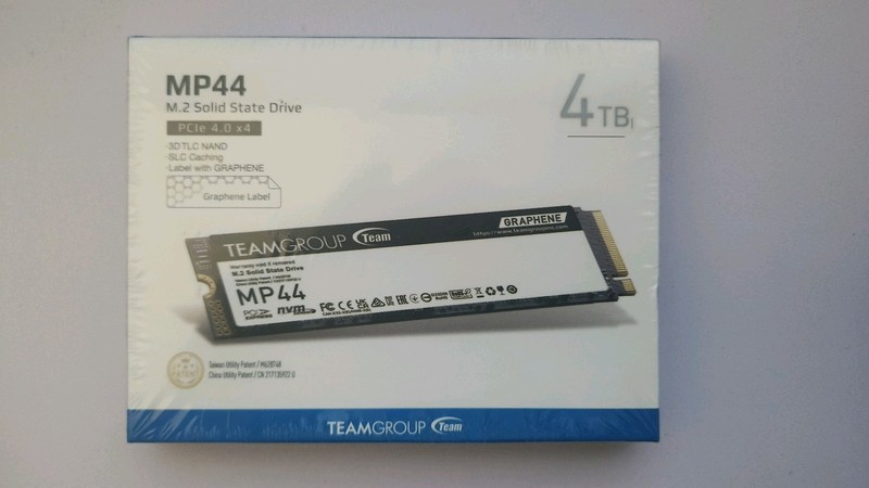 TEAMGROUP 4TB MP44Q PCIe Gen4 x4 M.2 2280 SSD Model TM8FFD004T0C101