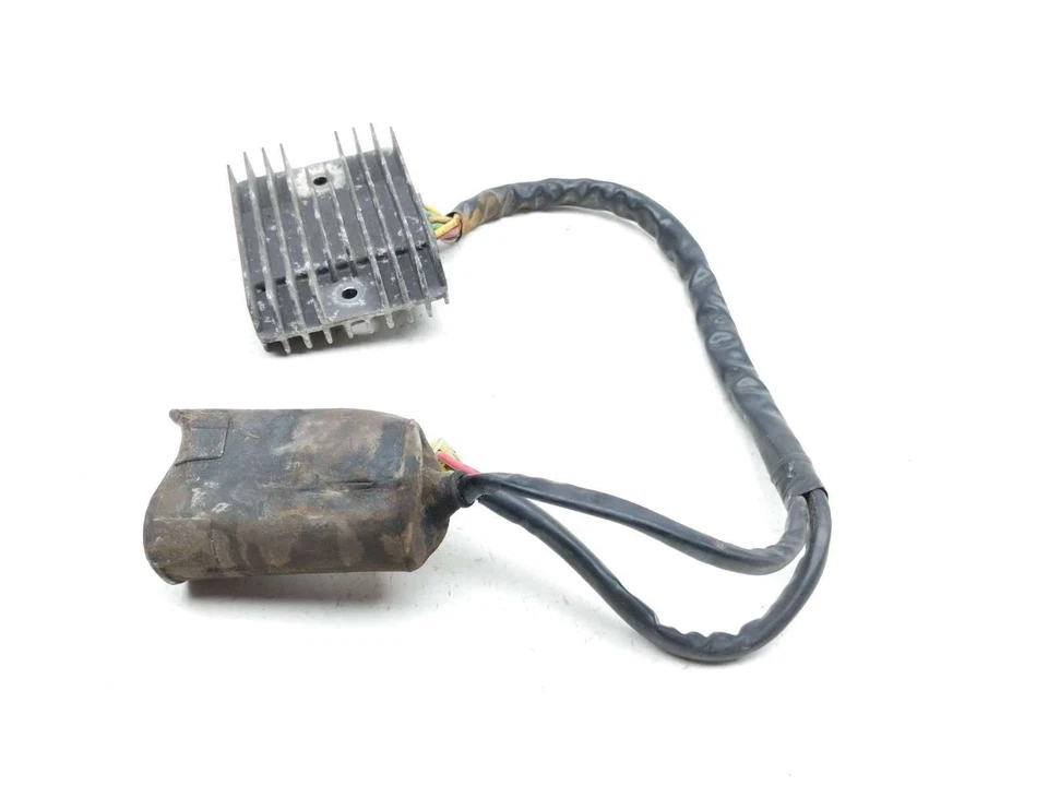 04-08 Rectificador Regulador de Voltaje Honda VTX1800R VTX 1800 SH579C-12 Foto 4 de 4