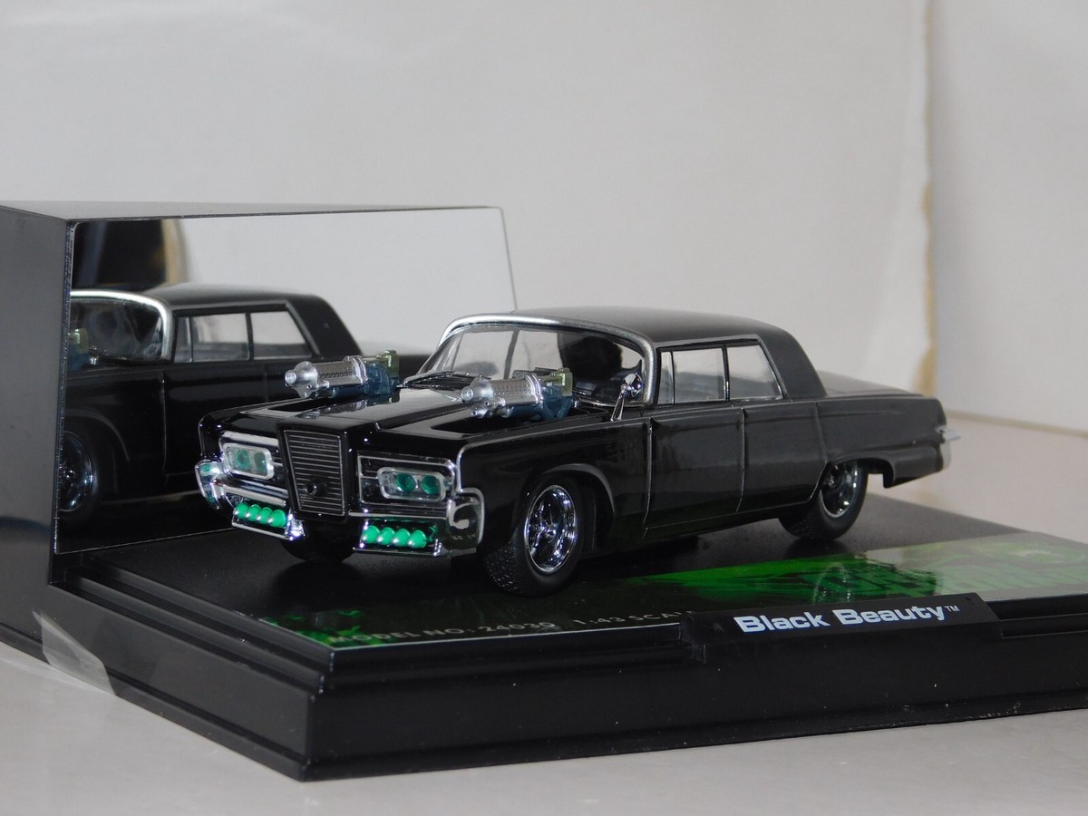 THE GREEN HORNET'S BLACK BEAUTY CHRYSLER IMPERIAL 1967 VITESSE