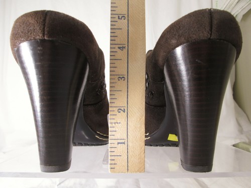 Sofft sz 9 M Dark Brown Distressed Suede 3.5" Heels Studded Mules/ Clogs - Picture 6 of 12