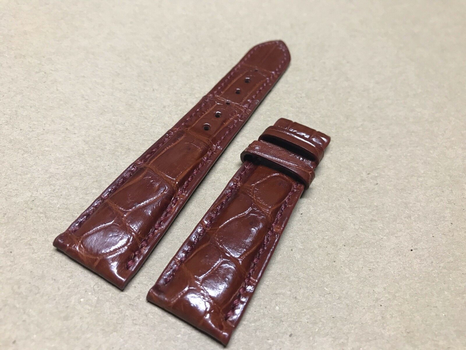 21mm/18mm Genuine Padded Alligator Crocodile Leather Watch Strap