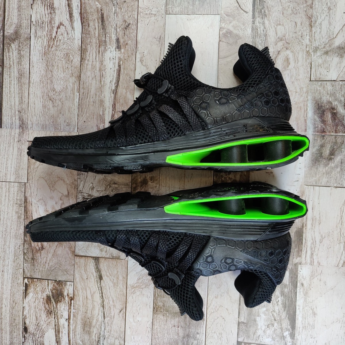 Nike Shox Gravity Luxe Black Green Strike AR1470-003 Men\'s SZ 6 Nike Size 7 Shox Gravity Luxe Black Green Strike Shoes  main image 3
