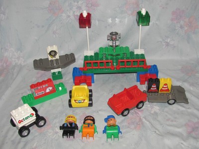 duplo race car set