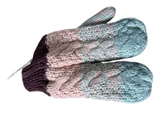 NEW Ruggine Gloves Womens One Size Knit Nylon Blend Mittens