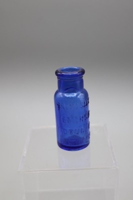 Vintage Bromo Seltzer Emerson Drug Co. Baltimore Dark Blue Bottle 2 1/2''
