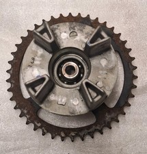 B1. Honda CBR 125 JC34 Hinterrad Nabe Kettenr...