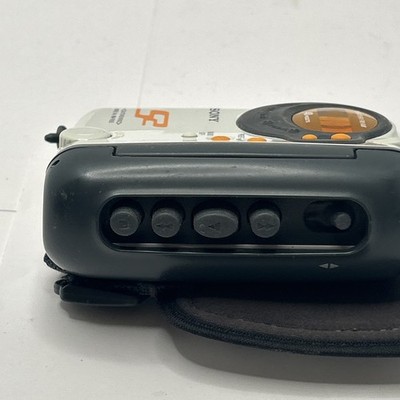 SONY Walkman S2 Sports WM-FS555 Radio Cassette Player AM/FM Radio