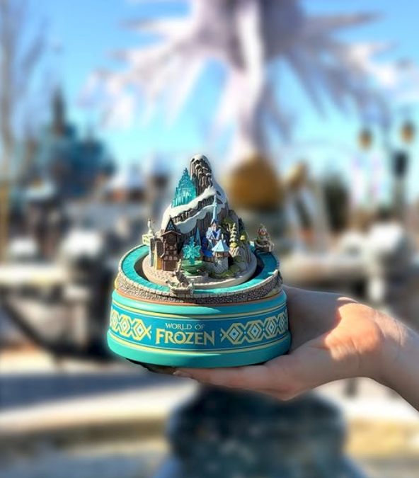 World of Frozen Disneyland Paris exclusive - Arendelle musical