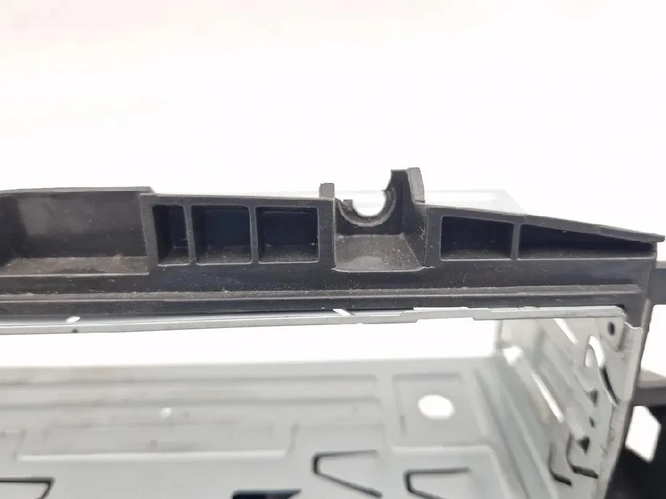 735267886 BOCCHETTA ARIA CENTRALE CRUSCOTTO per FIAT PUNTO (1N/1P) 1.2 ELX 1999 - Immagine 4 di 4