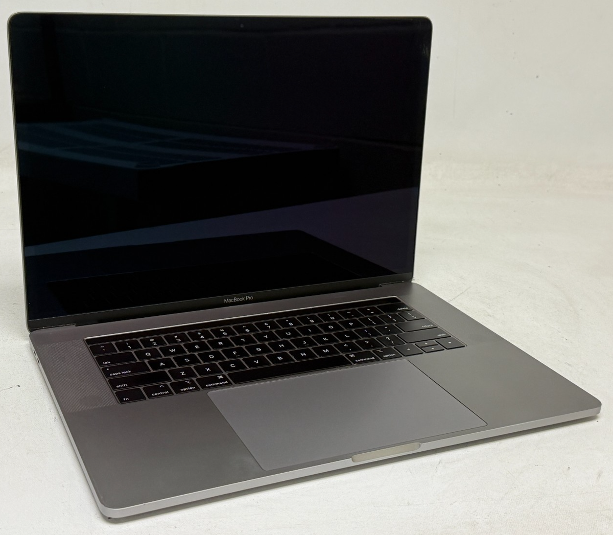 Apple MacBook Pro 2019 15.4