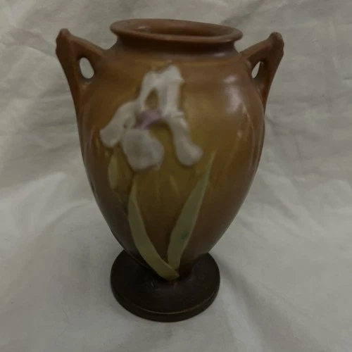 Vintage Roseville Iris 915-5 Double Handle Trophy Vase Flower Floral Small Gift