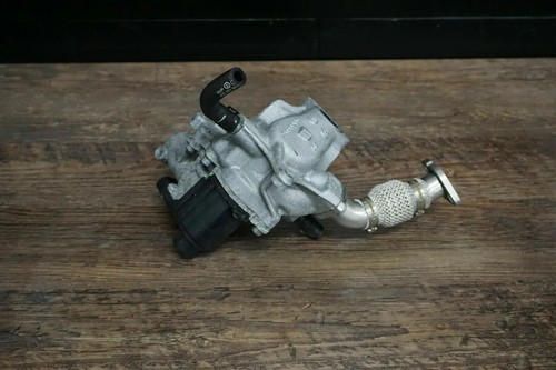 057131224J Zwischenflansch AGR Ventil rechts 4,2 TDI Audi Q7 4L A8 4H Original