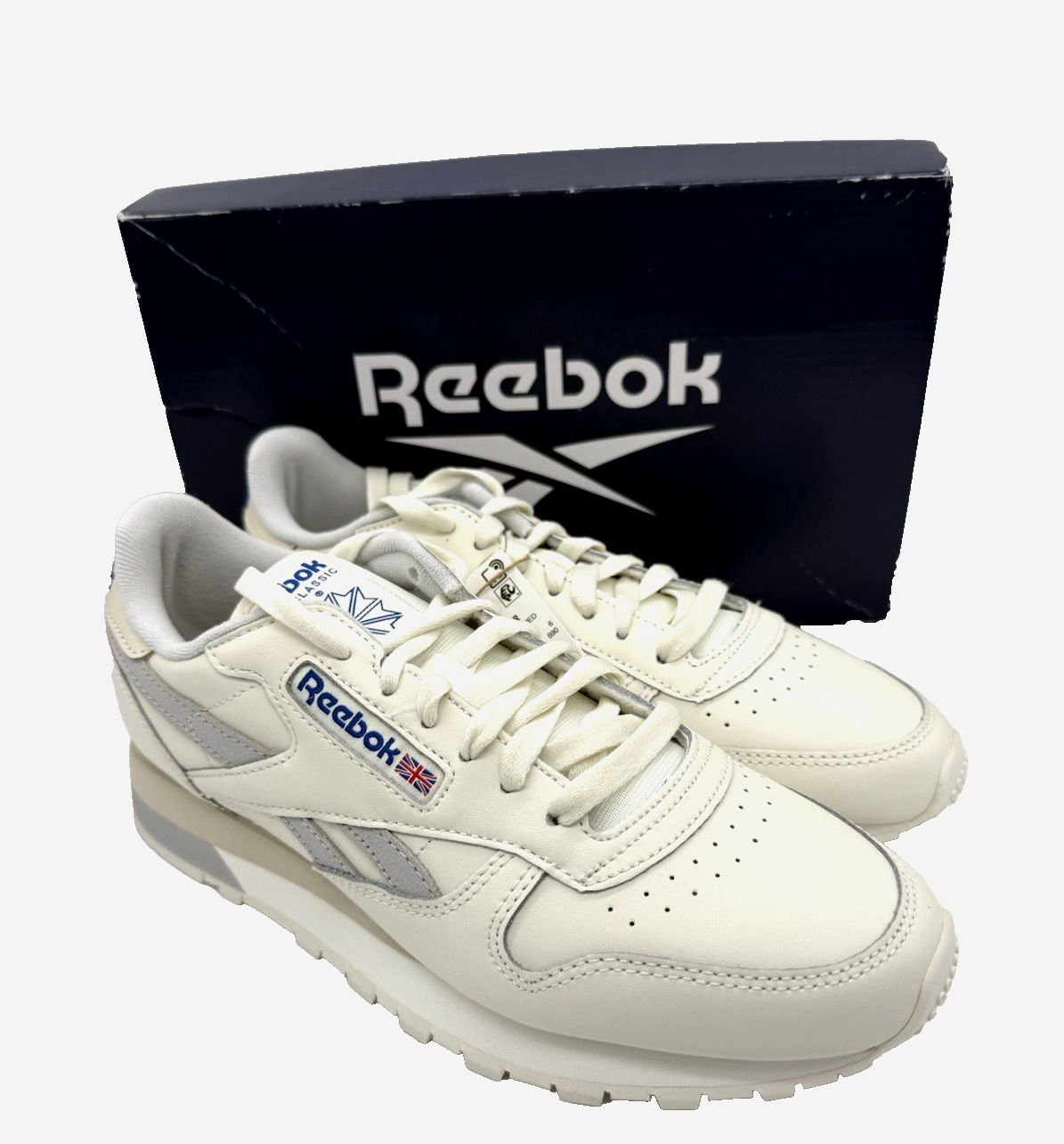 Reebok Women's Classic Leather Sneakers in Chalk White Jellybean Size 7M HQ2230