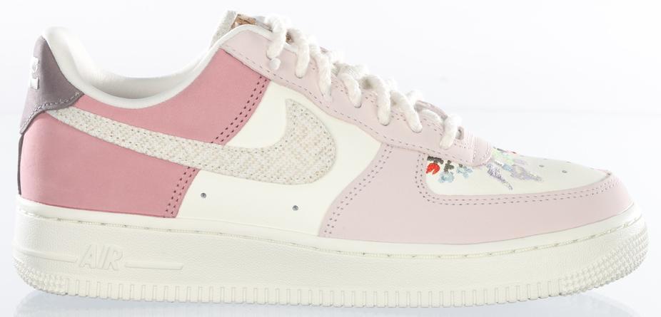 ウィメンズ Nike Air Force 1 Low '07 LX Leap High WMNS) Nike Air Force 1 '07 LX 'Leap High' FD4622-131