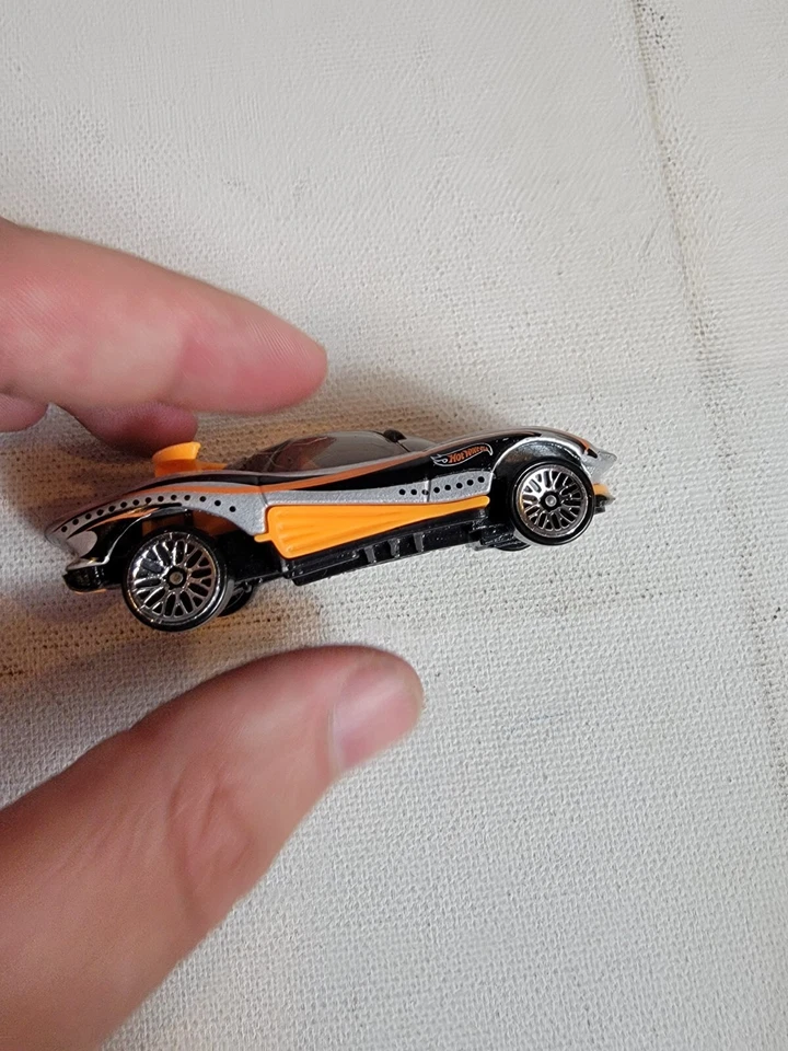 Vintage 1990s Diecast Toy Hot Wheels Black Orange 1991 Sanders Mattel - Image 4 of 4