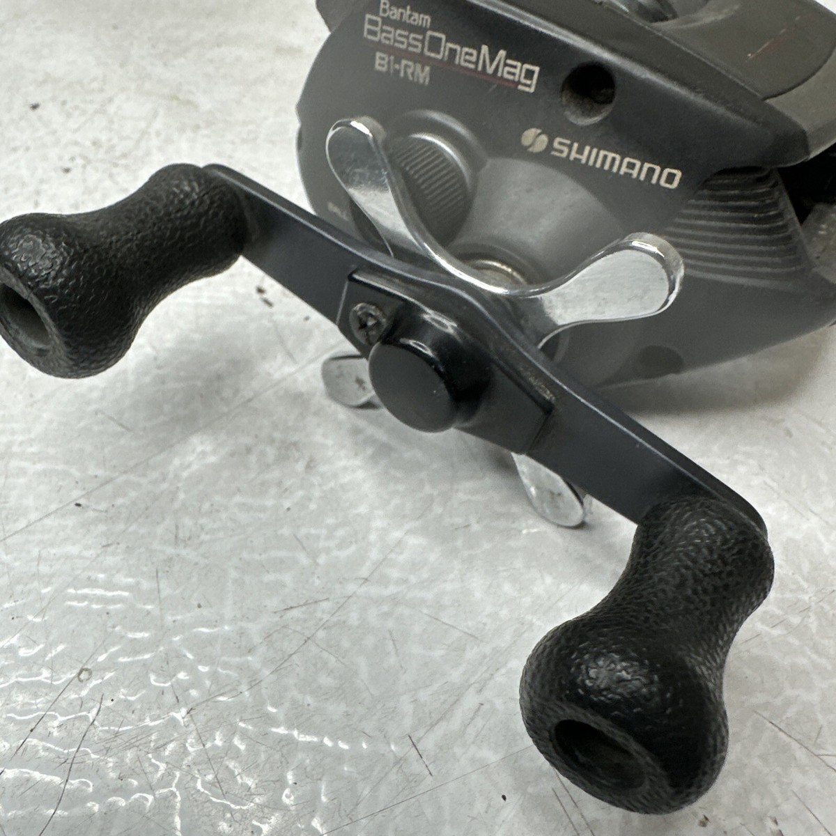 VINTAGE SHIMANO BANTAM BASS ONE MAG B1-RM BAITCASTING REEL