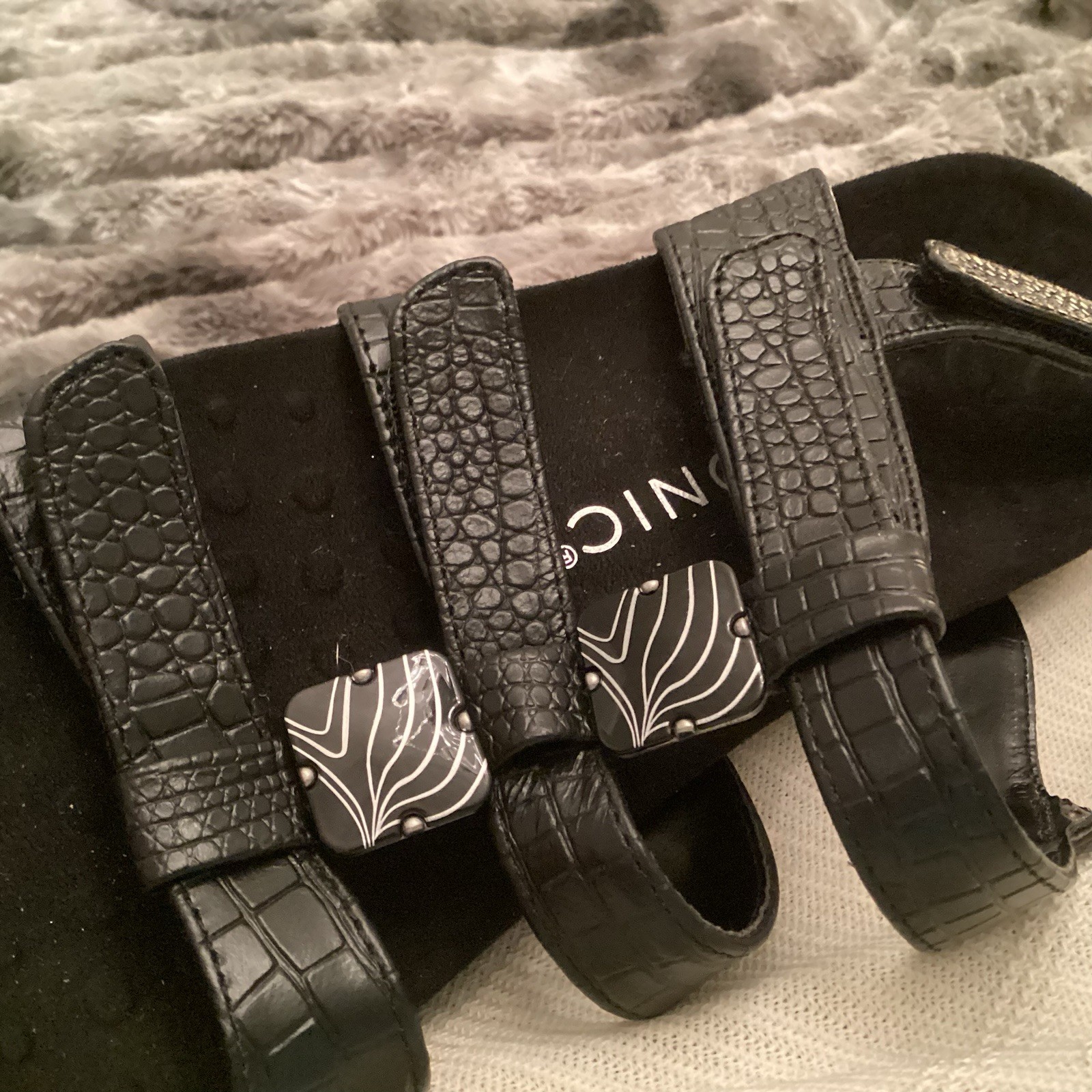 APL Vionic Sandalo Donna Nero Regolabile Taglia 9