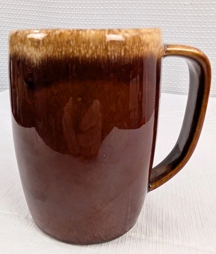 VINTAGE HULL USA OVEN PROOF BROWN DRIP GLAZE COFFEE MUG 16oz 5” TALL