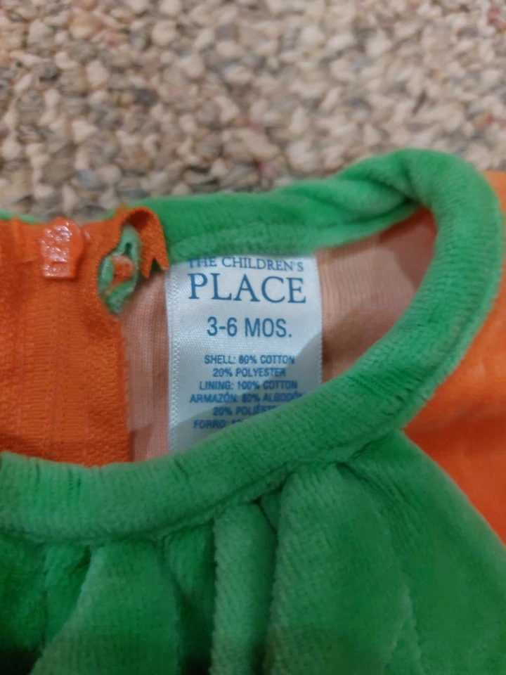 Pumpkin Costumes for twins size 3-6 months - Image 3 of 4