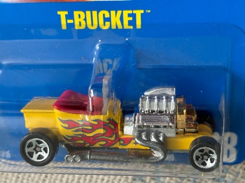 1995 HOT WHEELS BLUE CARD No. 68 FORD T-BUCKET Yellow with Flames - Picture 2 of 2