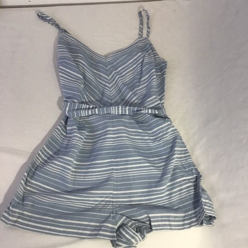 Nuevo BB Dakota Nissa Striped Tie Front Romper, Chambray Blue, Femenino 0 - Imagen 5 de 9