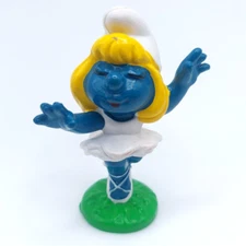 Smurfs Ballerina Smurfette #20098 Ballet Dance Vintage Peyo PVC Figurine 1978 HK