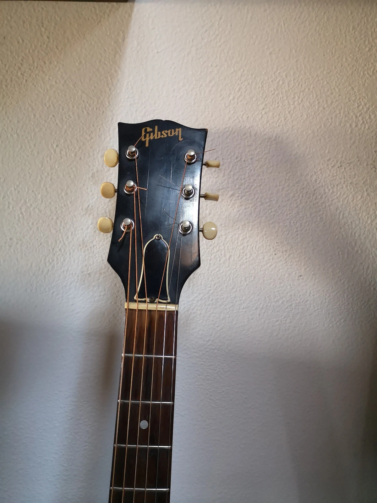 Picture 3 of 9