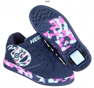 navy blue heelys