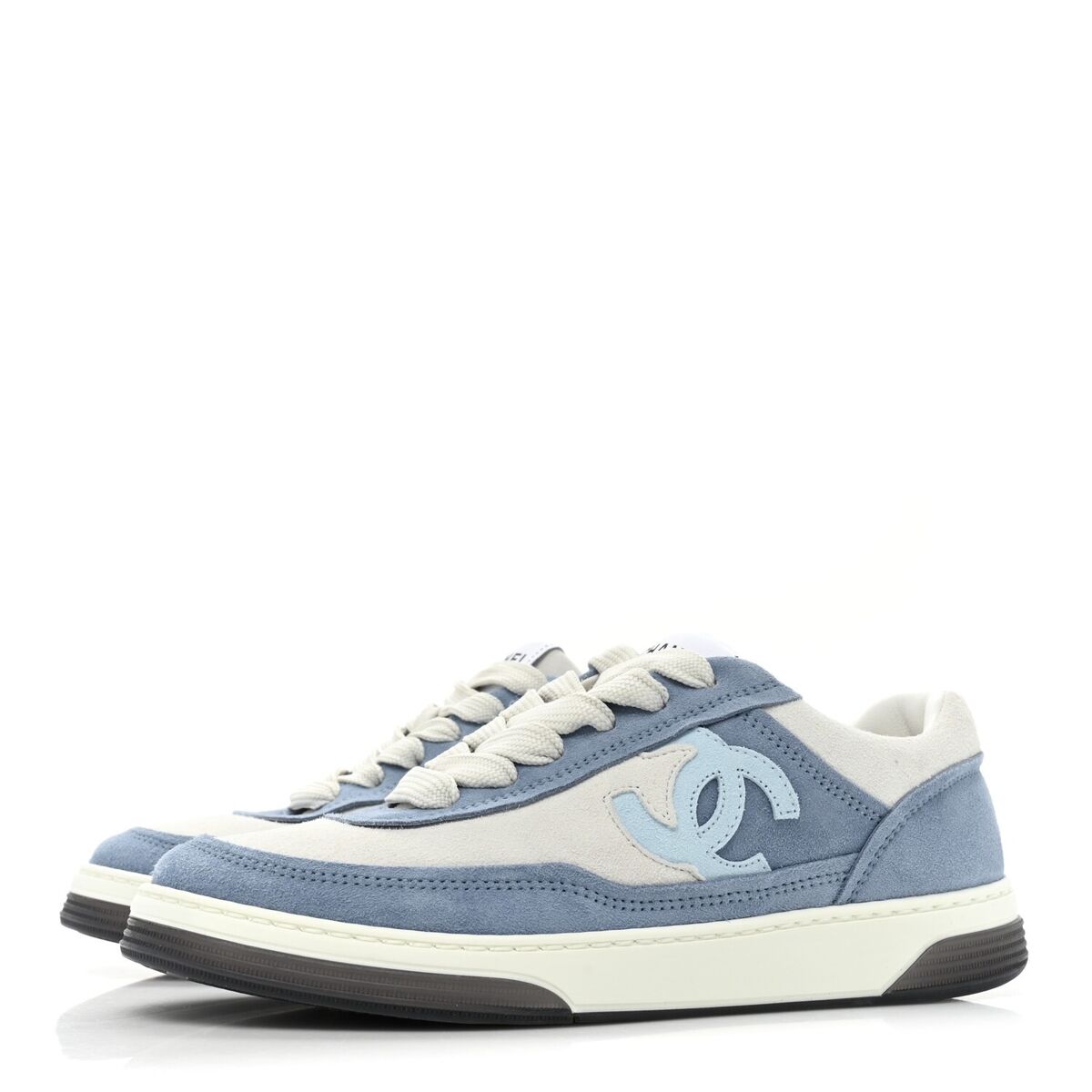 COA CHANEL Suede Kidskin CC Sneakers 37 US 6 White Blue COA CHANEL Suede Kidskin CC Sneakers 37 US 6 White Blue