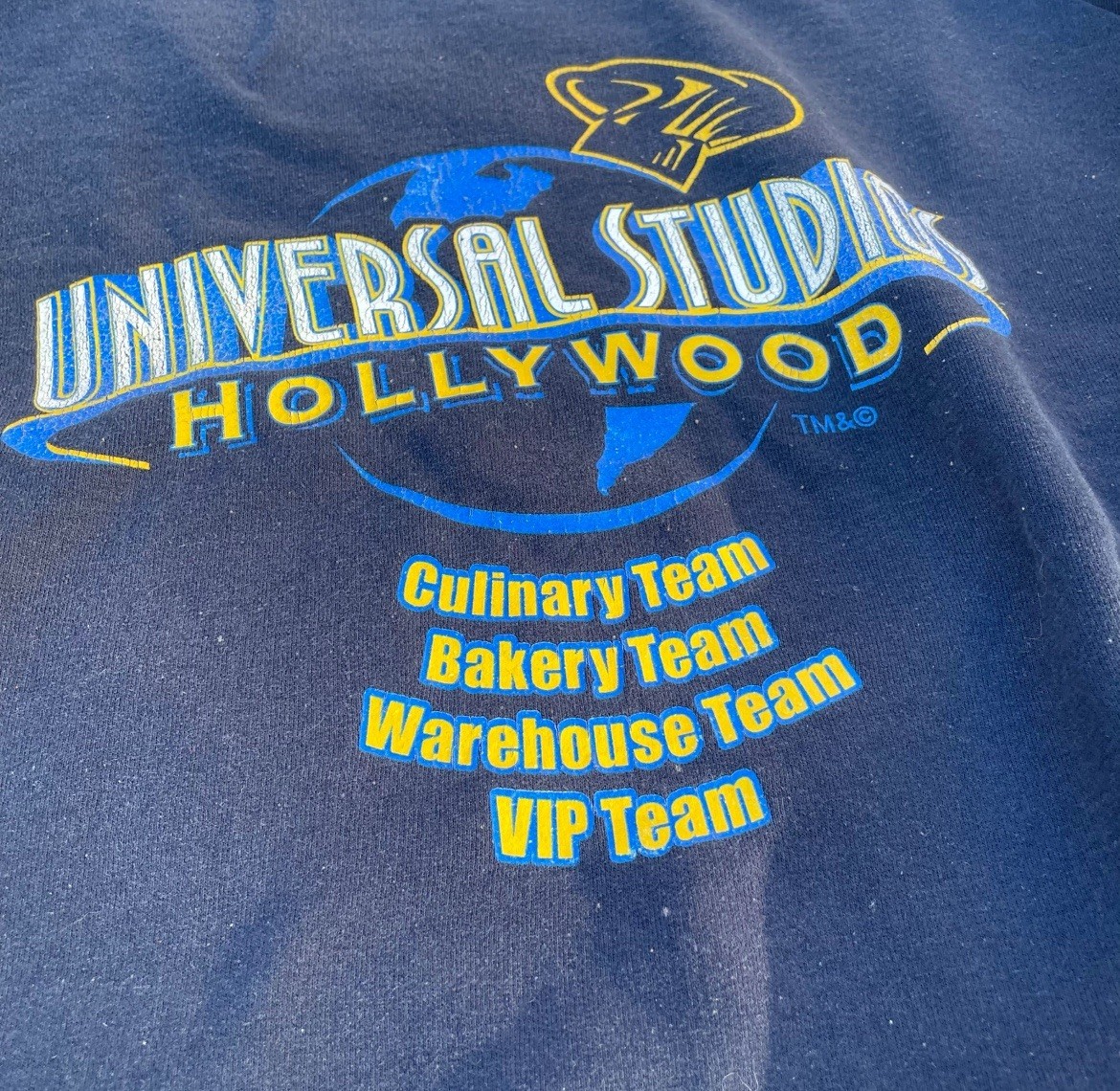 Universal Studios Sweatshirt Size Medium Blue Cre… - image 2