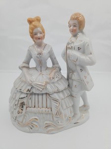 Vintage 6" Porcelain Trinket Box Colonial Victorian Couple  Handpainted Japan