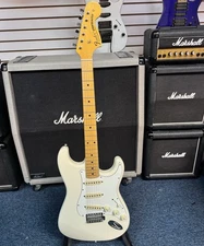 2023 Fender JV Modified '60s Stratocaster - Olympic White