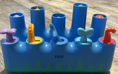 FAO Schwarz Look & Sea Creatures Pop-Up Reef Interactive Toy