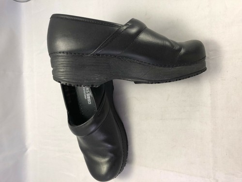 PER-OWNED SKECHERS WORK SLIP RESISTANT - Picture 4 of 4