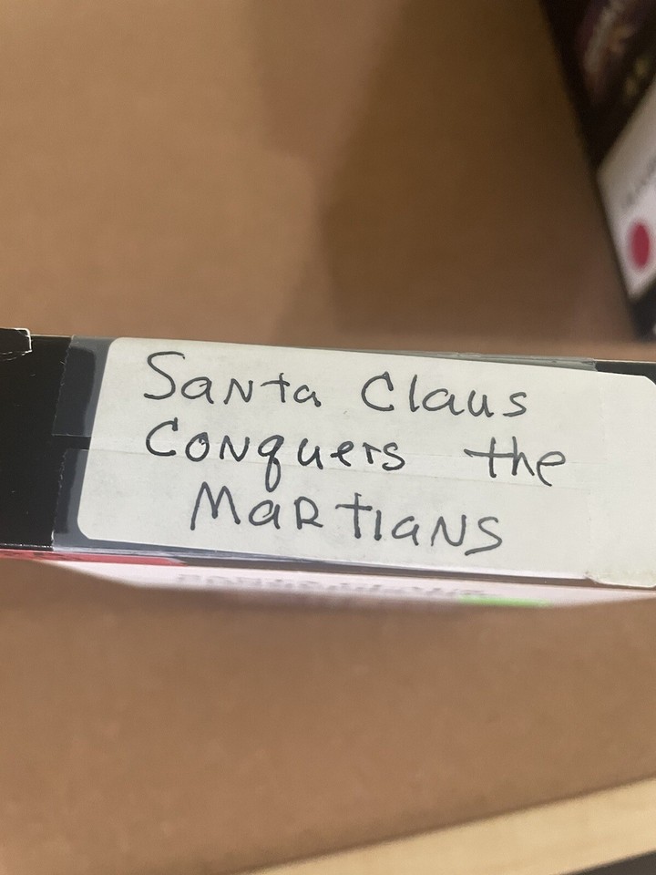SANTA CLAUS CONQUERS THE MARTIANS VHS HOLLYWOOD RENTAL CULT BMOVIE