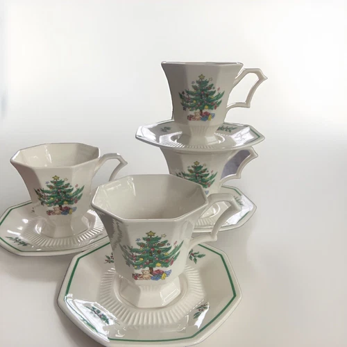 VTG Lot of 4 Nikko Cups and Saucers Christmas Tree Japan Octagon