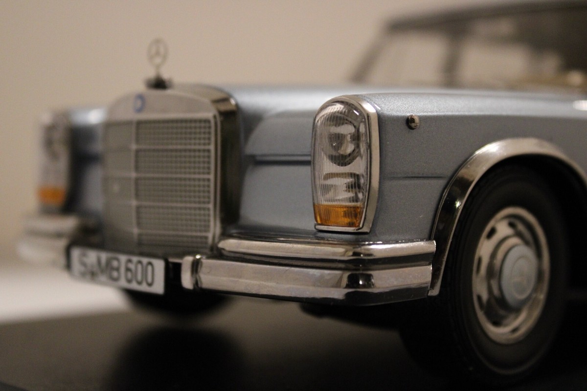 Voiture Miniature de Collection - KK SCALE MODELS - MERCEDES-BENZ 600