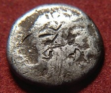 2645) R&ouml;mische Republik Quinar M. P. Cato 89 BC Liber Victoria in Sch&ouml;n / Fine