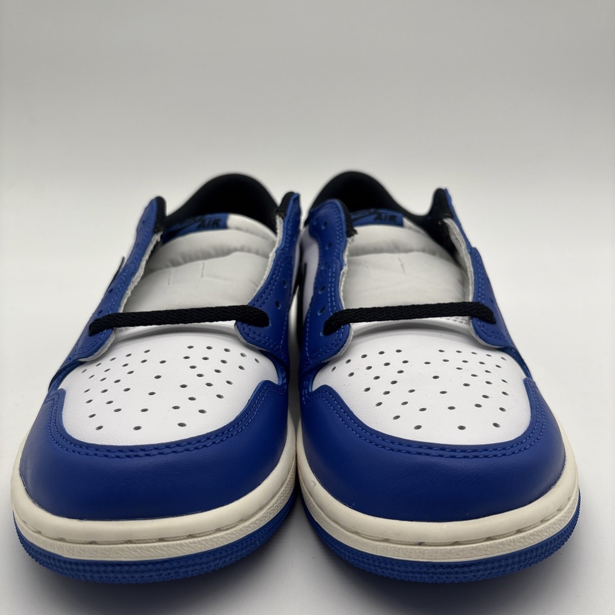 11M -  [NEW] Men\'s Air Jordan 1 Retro Low OG‎ Shoes \'White\' CZ0790-140 Nike Air Jordan 1 Retro Low OG White/Black-Game Royal-Sail  main image 4