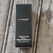 MAC Studio Fix Fluid Foundation Liquid SPF 15 30ml / 1.0 US fl oz