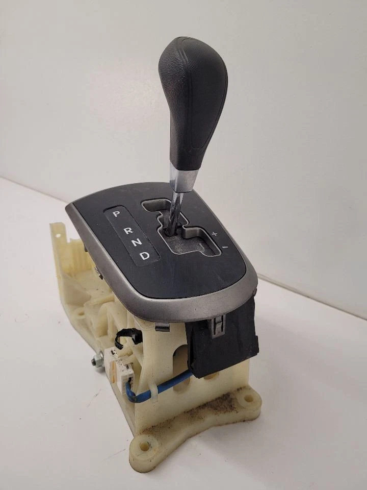 2017 HYUNDAI ACCENT AT Automatic Transmission Shift Shifter Gear 467001R221 - Image 3 of 4