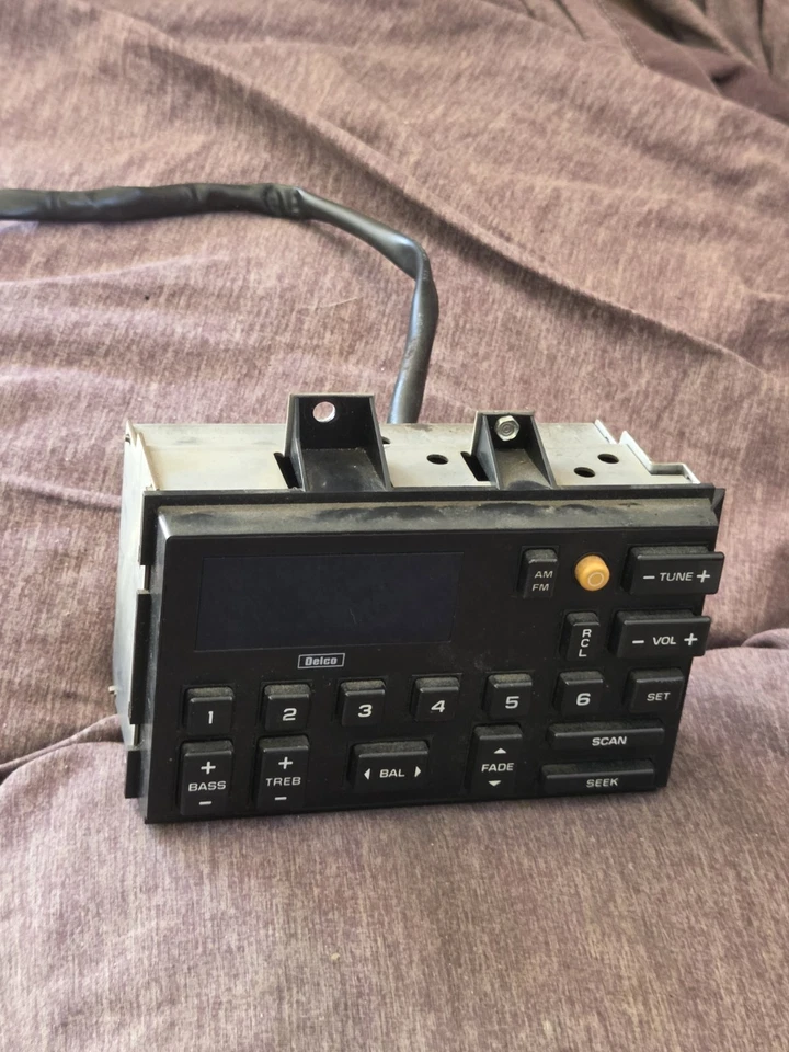 GMC Sierra K1500 1988 radio audio panel de control unidad principal Foto 4 de 4