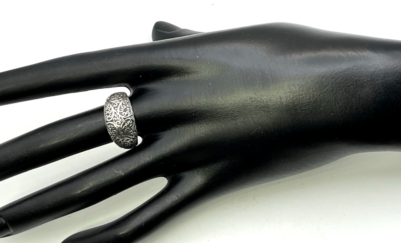 UPSCALE SCROLL size 9.5 Dome RING solid sterling … - image 3
