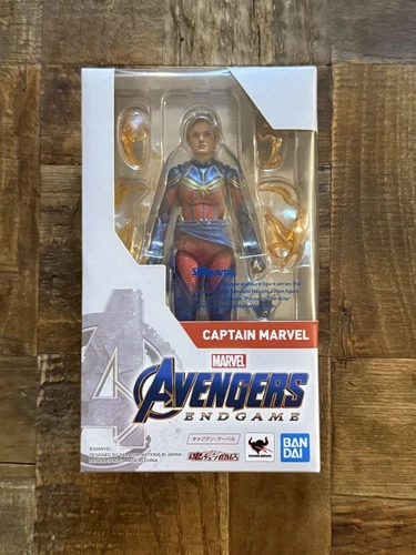 Figura de acción S.H.Figuarts Capitana Marvel Endgame coleccionable usada