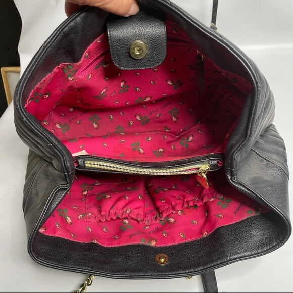 Betsey Johnson chevron quilted large shoulder bag Gem